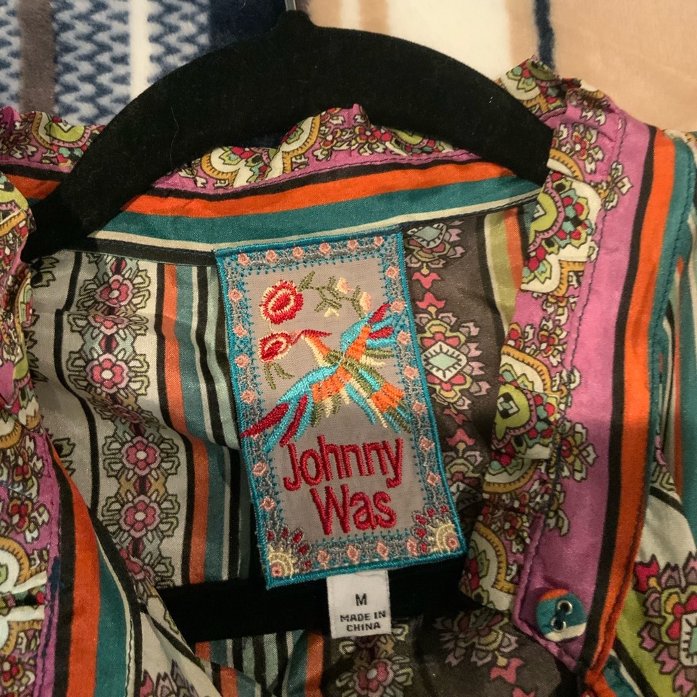 Johnny Was outfit… shirt and pants…like new… - Picture 8 of 9